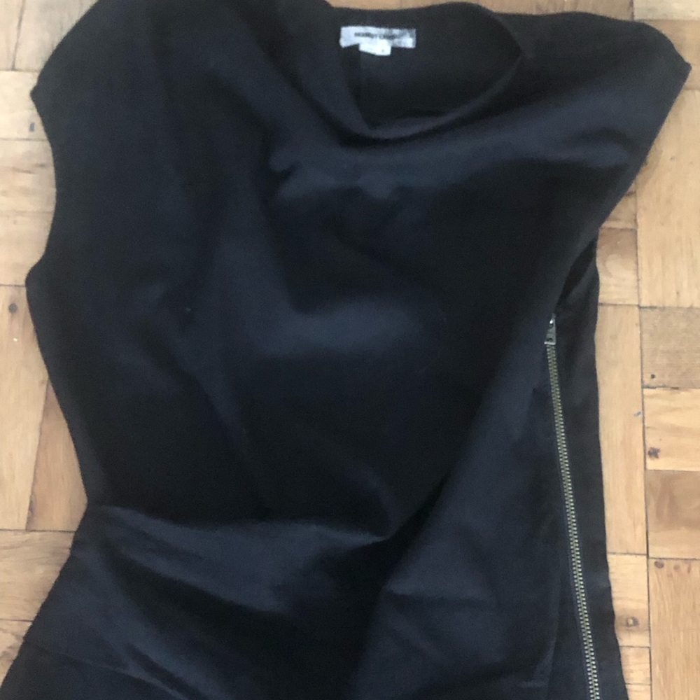 Chic Black Midi Dress with Side Zipper